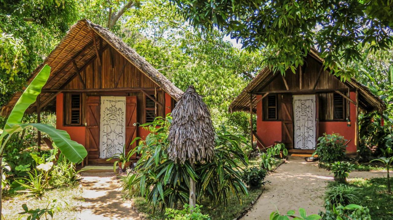 Sakatia Lodge Ampasimena Экстерьер фото